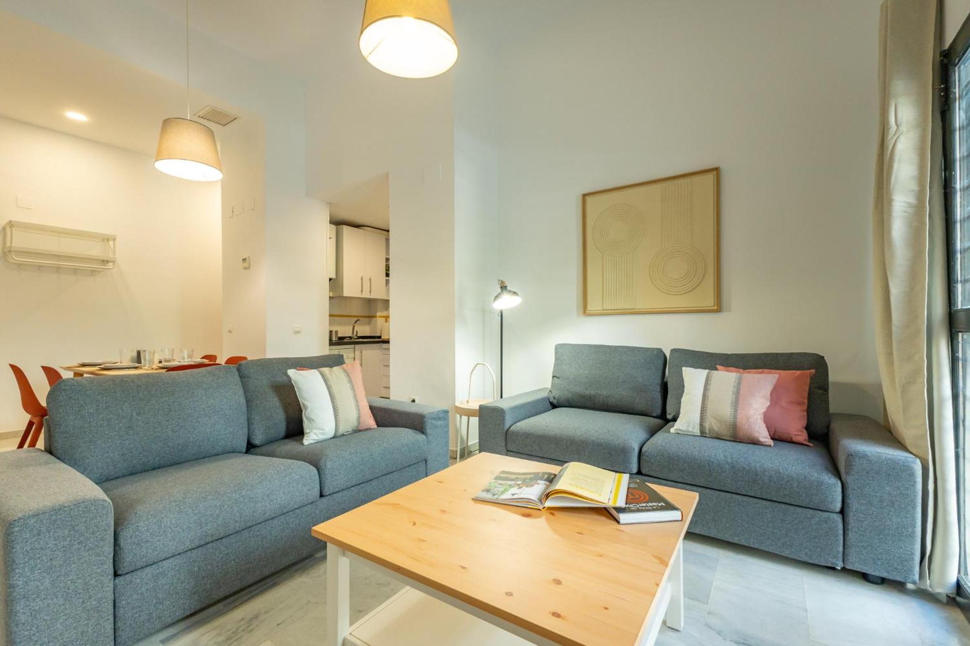 La Florida Charming Apartment By Ocityzen Sevilla Bagian luar foto